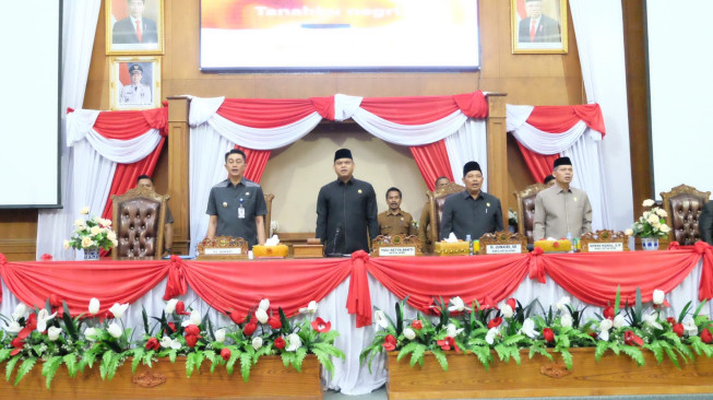 Pj Bupati Kabupaten Muaro Jambi, Bahcyuni Deliansyah Rapat Paripurna Dengan DPRD Muaro Jambi Tentang KUPA dan  PPAS