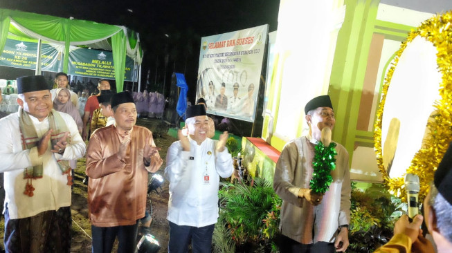 Penjabat Bupati Muaro Jambi Bachyuni Deliansyah Buka MTQ Tingkat Kecamatan Kumpeh Ulu