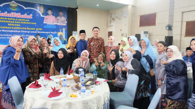 Halal bi Halal Forum Kepala Sekolah Dinas Pendidikan dan Kebudayaan Kabupaten Muaro Jambi.