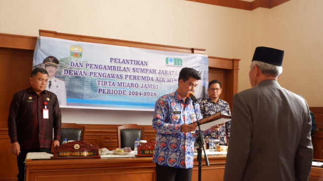 Dewan Pengawas Perumda Air Minum Tirta Muaro Jambi Miliki Tugas Berat