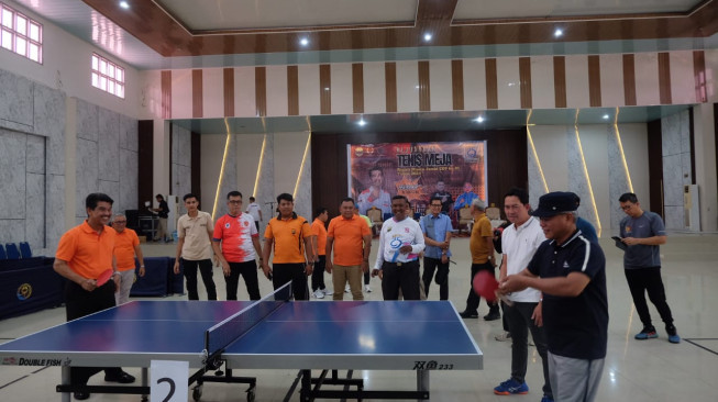 Penjabat Bupati Kabupaten Muaro Jambi Raden Najmi Buka Open Turnament Tenis Meja Bupati Cup ke VI se-Sumatera